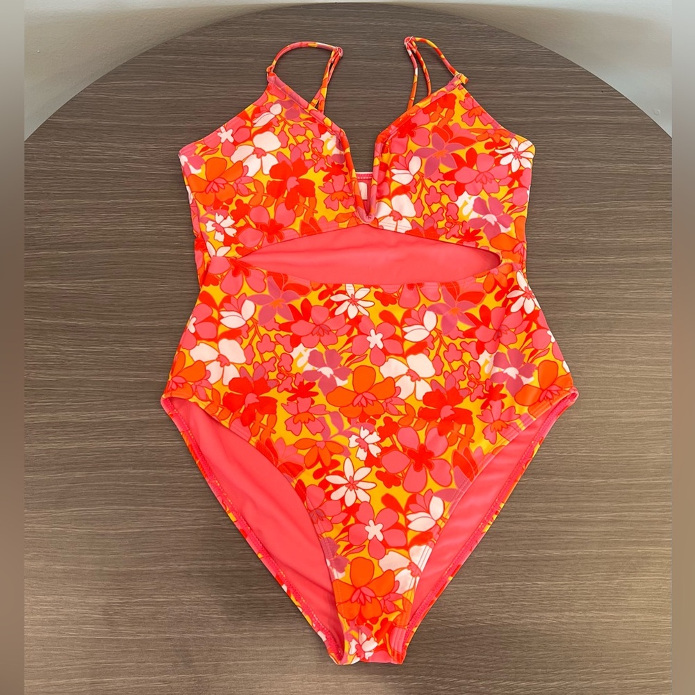 NWOT - Pink Lily One Piece Cut Out Vibrant Floral Swimsuit - Picture 5 of 7